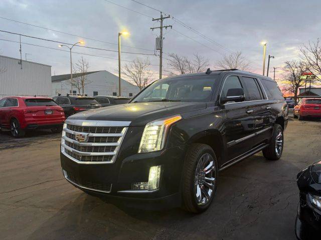 2017 Cadillac Escalade ESV Premium Luxury 4WD photo