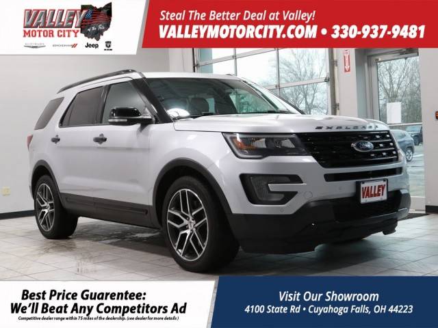 2017 Ford Explorer Sport 4WD photo