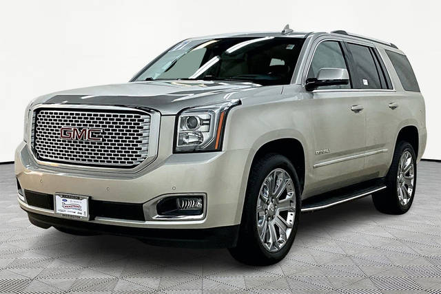 2017 GMC Yukon Denali 4WD photo