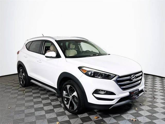 2017 Hyundai Tucson Sport AWD photo
