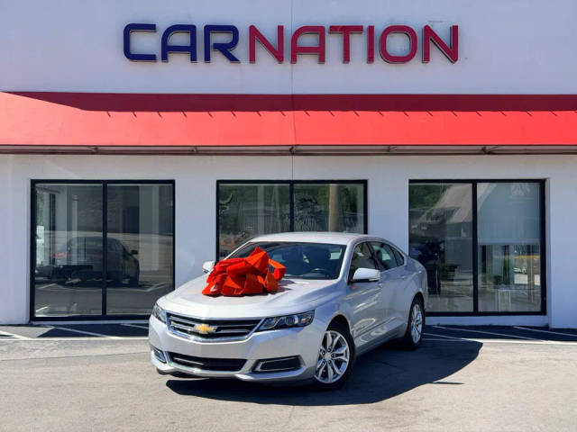 2017 Chevrolet Impala LT FWD photo