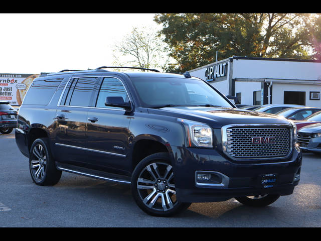 2017 GMC Yukon XL Denali 4WD photo