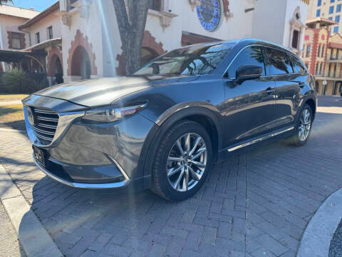 2017 Mazda CX-9 Grand Touring FWD photo