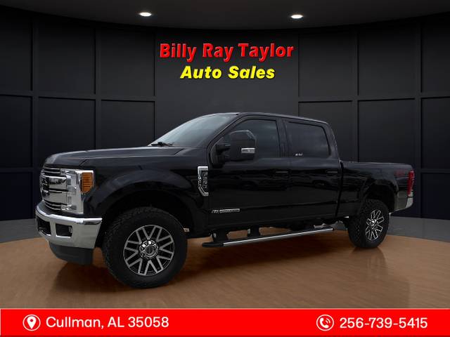 2017 Ford F-250 Super Duty Lariat 4WD photo