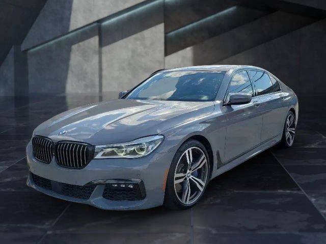 2018 BMW 7 Series 750i RWD photo