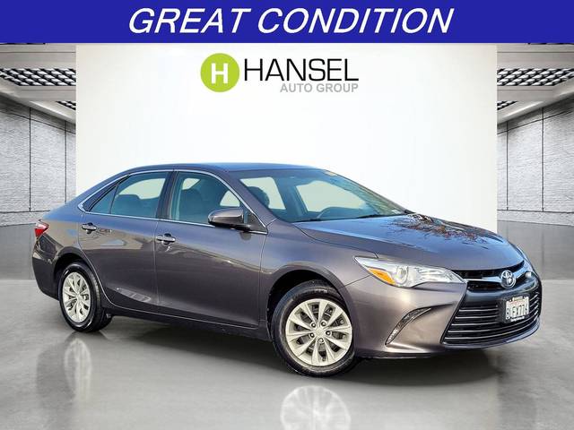 2017 Toyota Camry LE FWD photo
