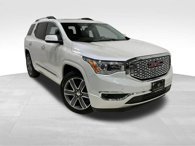 2017 GMC Acadia Denali AWD photo