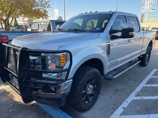 2017 Ford F-250 Super Duty XLT 4WD photo