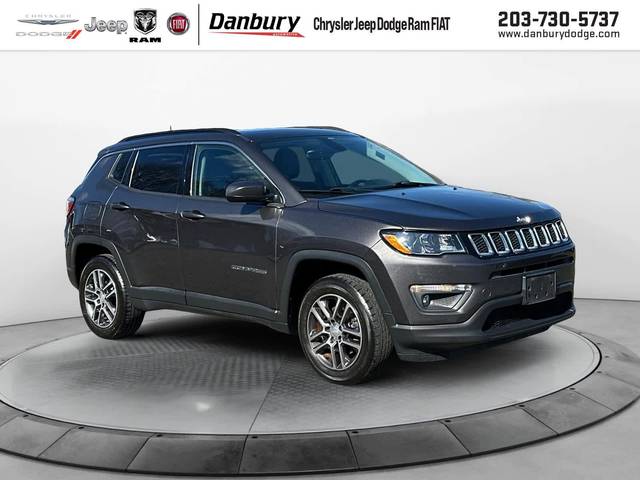 2017 Jeep Compass Latitude 4WD photo