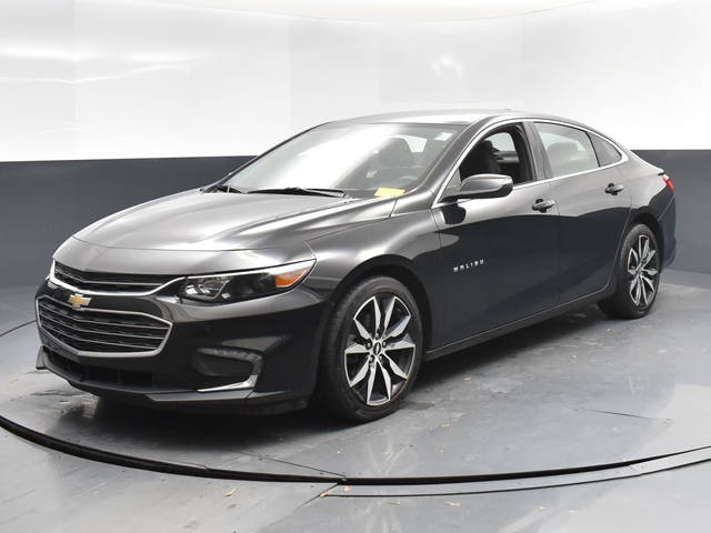 2017 Chevrolet Malibu LT FWD photo