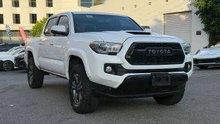 2017 Toyota Tacoma TRD Sport RWD photo