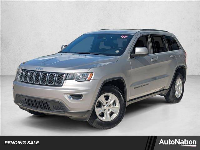 2017 Jeep Grand Cherokee Laredo RWD photo