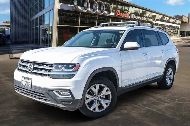 2018 Volkswagen Atlas 3.6L V6 SEL FWD photo