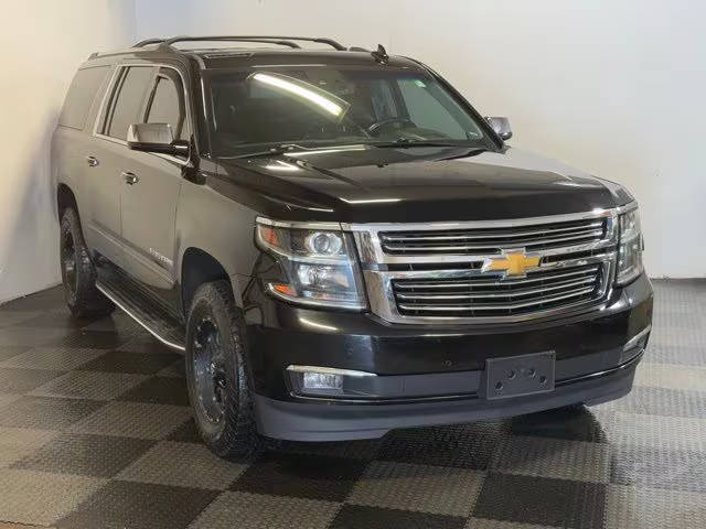 2017 Chevrolet Suburban Premier 4WD photo