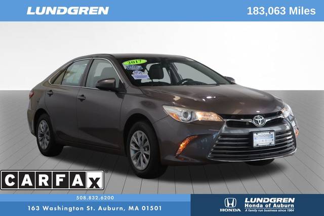 2017 Toyota Camry LE FWD photo