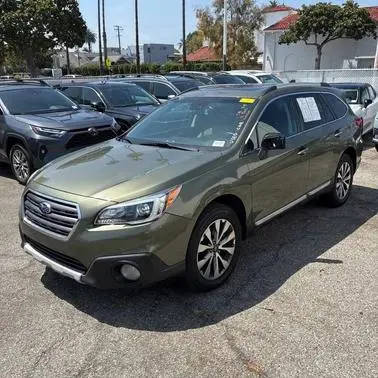 2017 Subaru Outback Touring AWD photo