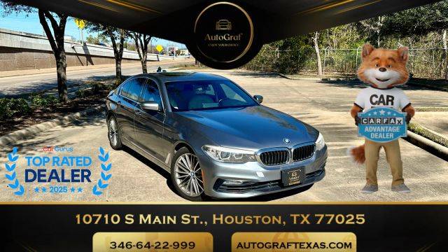2017 BMW 5 Series 530i RWD photo
