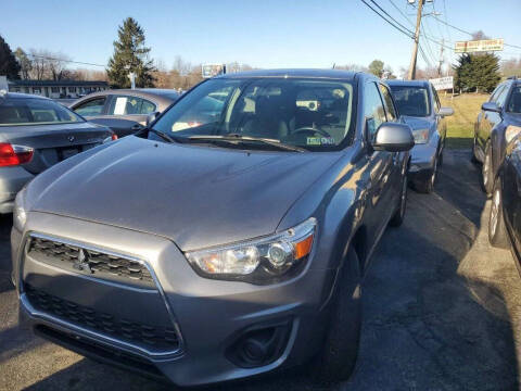 2015 Mitsubishi Outlander Sport ES FWD photo
