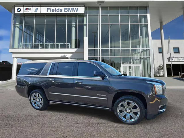 2016 GMC Yukon XL Denali 4WD photo