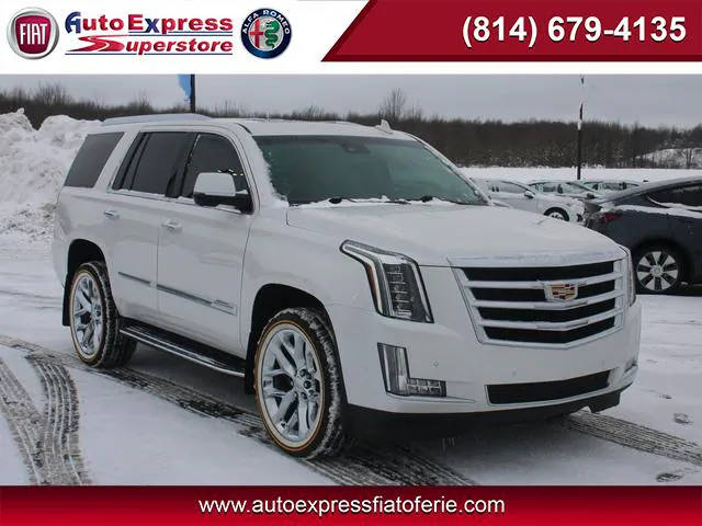 2017 Cadillac Escalade Luxury 4WD photo