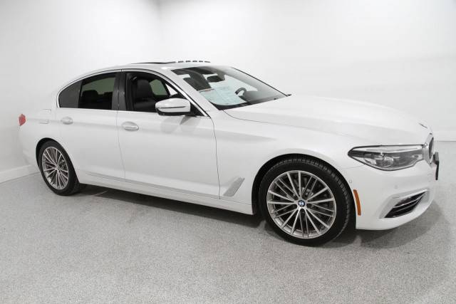 2017 BMW 5 Series 540i xDrive AWD photo