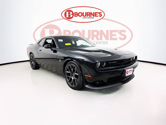 2017 Dodge Challenger R/T Scat Pack RWD photo