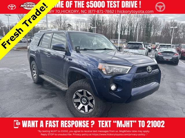 2017 Toyota 4Runner SR5 4WD photo