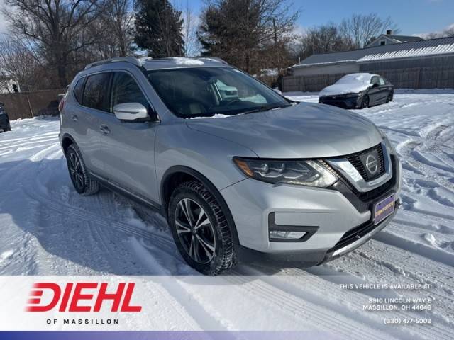 2017 Nissan Rogue SL AWD photo