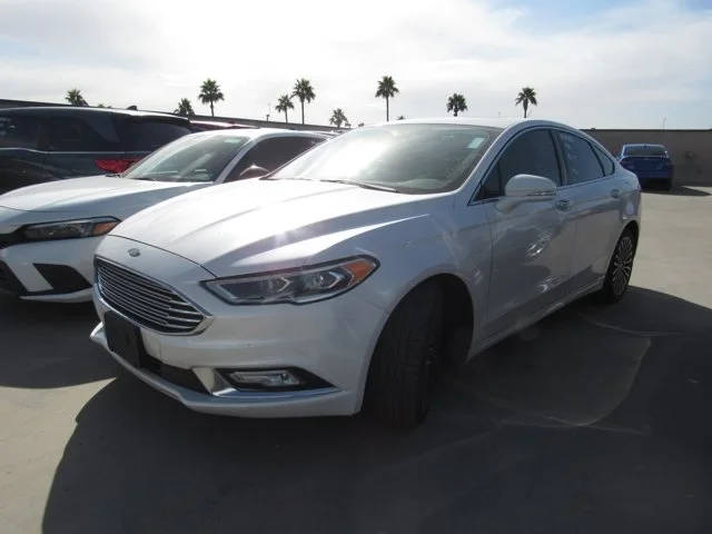 2017 Ford Fusion SE FWD photo