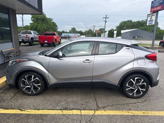 2018 Toyota C-HR XLE Premium FWD photo