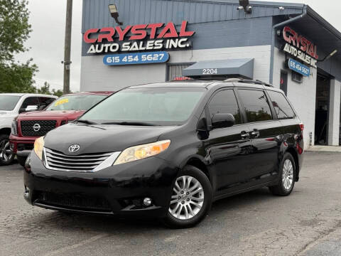 2017 Toyota Sienna XLE FWD photo