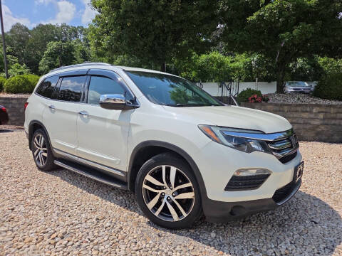 2017 Honda Pilot Elite AWD photo