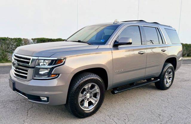 2017 Chevrolet Tahoe LT 4WD photo