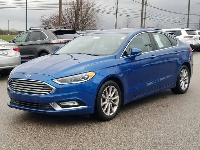 2017 Ford Fusion SE FWD photo