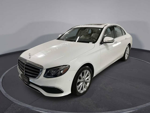 2017 Mercedes-Benz E-Class E 300 Luxury AWD photo