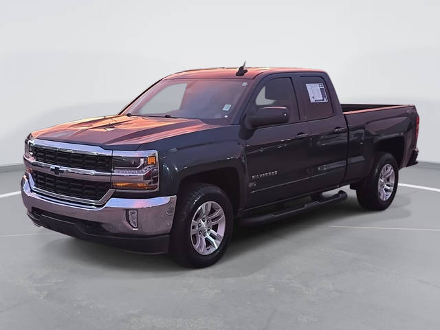 2017 Chevrolet Silverado 1500 LT 4WD photo