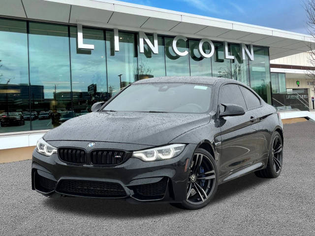 2018 BMW M4  RWD photo