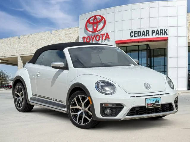2017 Volkswagen Beetle 1.8T Dune FWD photo