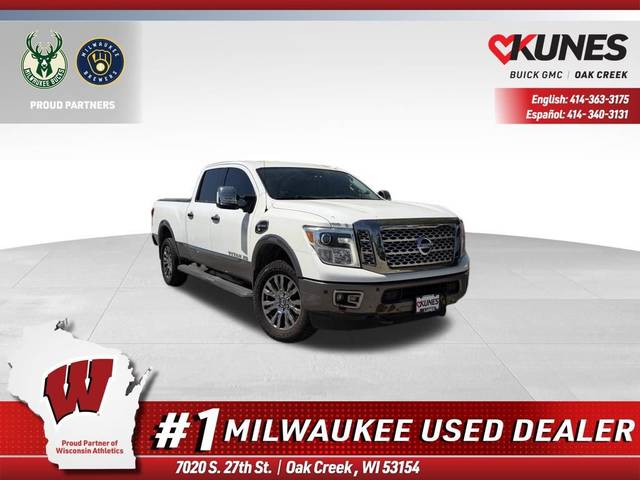 2017 Nissan Titan XD Platinum Reserve 4WD photo