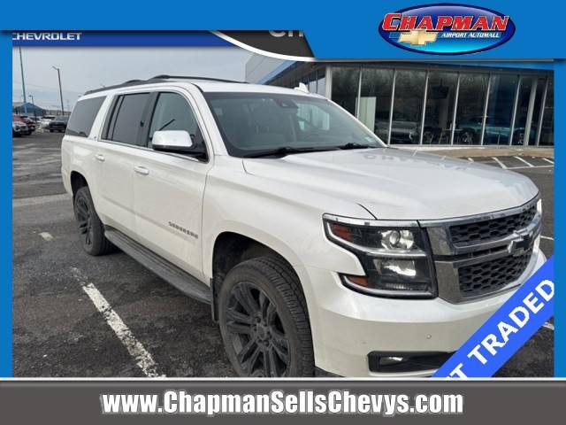 2017 Chevrolet Suburban LT 4WD photo