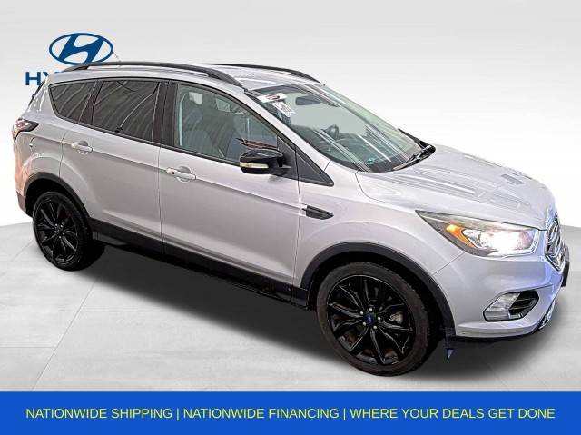 2017 Ford Escape Titanium FWD photo