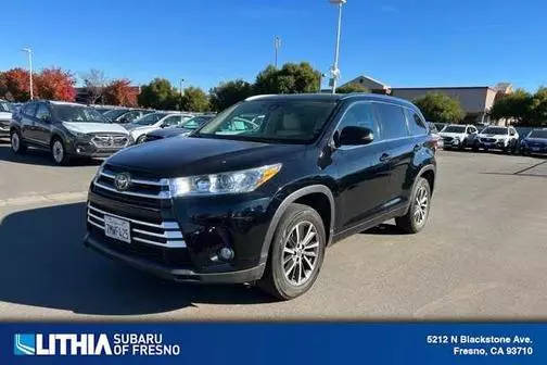 2017 Toyota Highlander XLE FWD photo