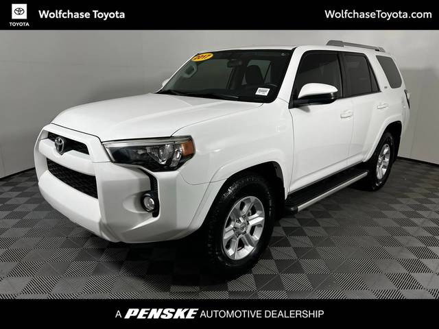 2017 Toyota 4Runner SR5 RWD photo