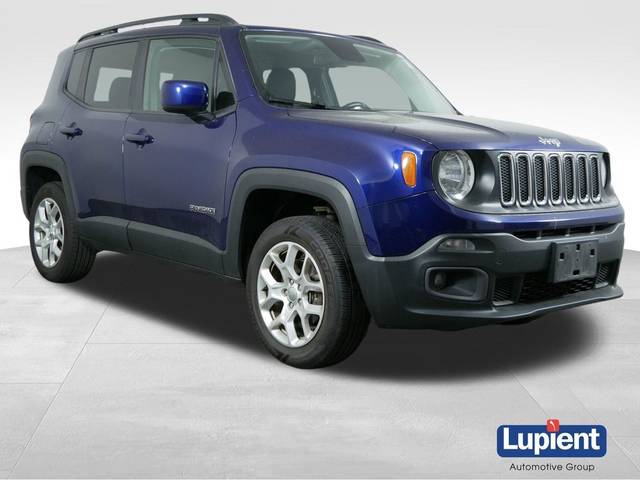 2017 Jeep Renegade Latitude 4WD photo