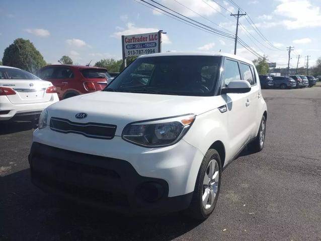 2017 Kia Soul Base FWD photo