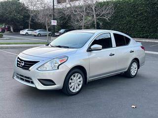 2017 Nissan Versa S Plus FWD photo