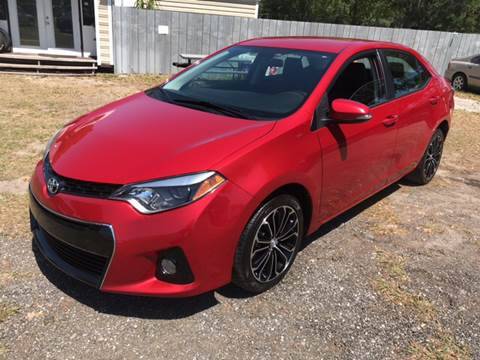 2016 Toyota Corolla FWD photo