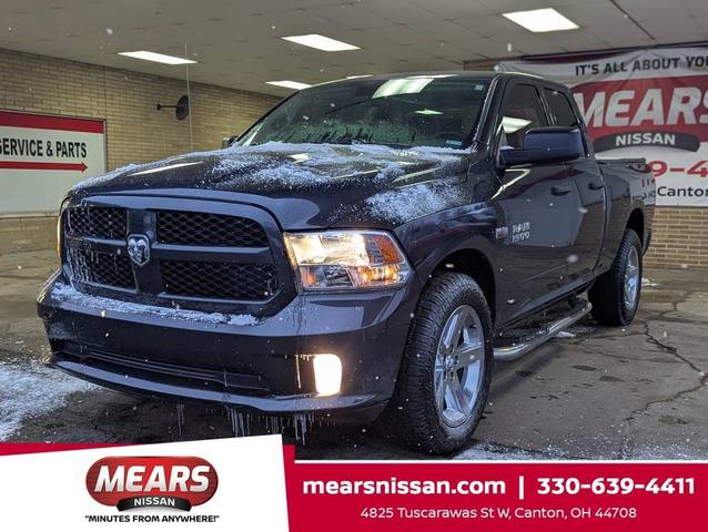 2017 Ram 1500 Express 4WD photo