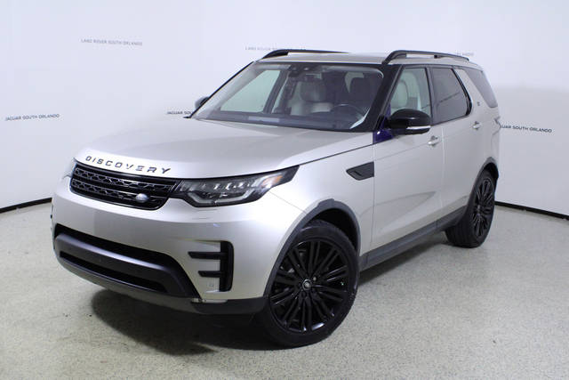 2017 Land Rover Discovery HSE 4WD photo