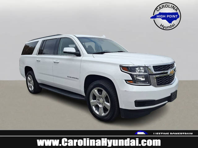 2017 Chevrolet Suburban LT RWD photo